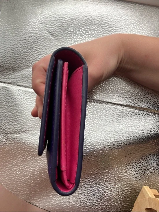 🐣 MCM Purple Saffiano Leather Flap Wallet - Picture 7 of 12